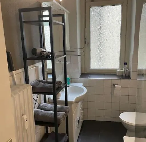 Onthepoint, Erdgeschoss, Abstellplatz Fuer Fahrraeder, Und Innenhafen 5 Gehminuten!!! דיסבורג