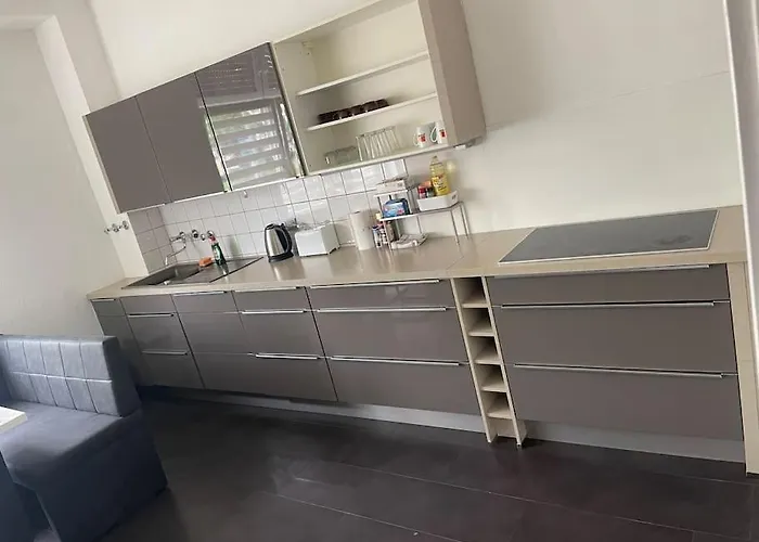 Onthepoint, Erdgeschoss, Abstellplatz Fuer Fahrraeder, Und Innenhafen 5 Gehminuten!!! דירה *